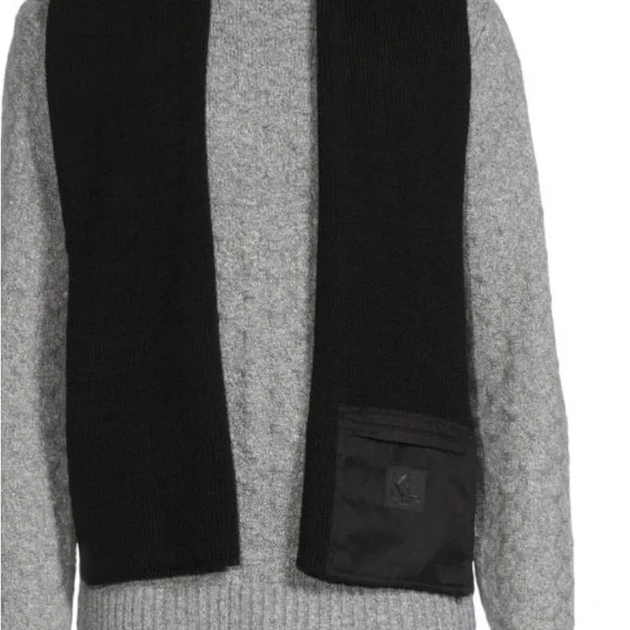 Beautiful men’s wool ribbed scarf
